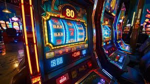 Aplikasi mobile hondatoto 4d menampilkan permainan slot dan live casino